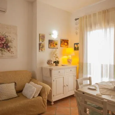 Pittulongu Sleeps 4 Appartamento *