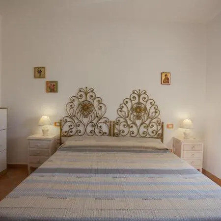 Pittulongu Sleeps 4 Appartamento *
